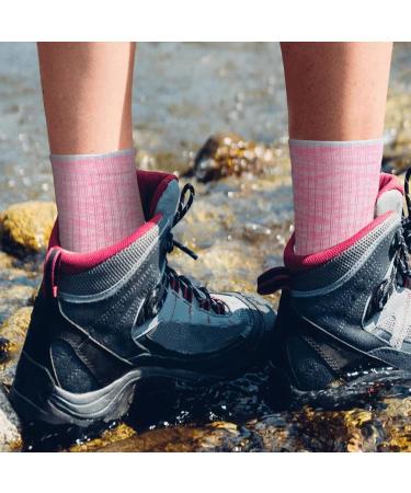 YUEDGE Women's Tennis Socks - Cotton Padded Work Socks (5 Pairs) - Sizes 35-38 & 39-42 - Black Sports Socks for Training - Buy Online on GoSupps.com