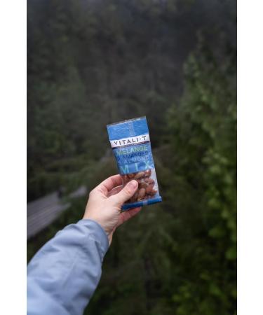 Vitali-T Collation| Snack | 5 Almonds Mix | M lange de 5 amandes | Bo te de 15 x 50 g | Collation nutritive et nergisante | Pratique et facile emporter | L g rement assaisonn de 5 saveurs vari es (BBQ Fum es Soja Citron et Sal es) | Ingr dients de qualit  - Buy Online on GoSupps.com