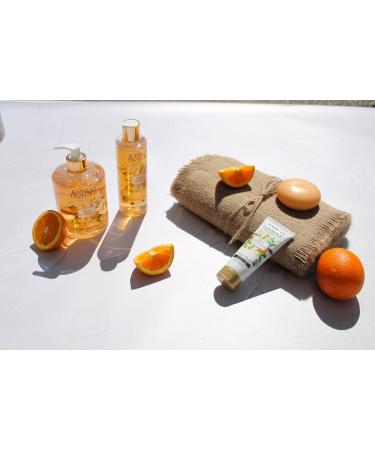 JEANNE EN PROVENCE - Gel lavant pour les Mains - Parfum Fleur d'Oranger - Flacon Pompe 500 ml - 95% d'Ingr dients d'Origine Naturelle - Fabriqu en France Grasse 500 ml (Lot de 1) - Buy Online on GoSupps.com