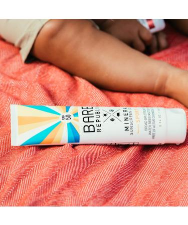 Buy SPF 50 Mineral Sport Lotion & Vanilla Coco Spray - 2-Pack | Best International Shipping - Buy Online on GoSupps.com