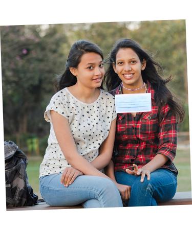 Frcolor 4-Piece Glasses Mask Chain Set - Stylish Napkin Chain Holders with Pearl Clip Straps for Face Masks & Facial Extensions - Buy Online on GoSupps.com