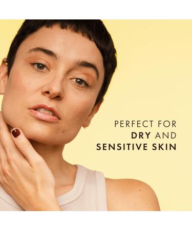 Olay Skincare Gift Set: Complete SPF 15 Face Moisturiser + Night Cream With Vitamin C Skin Care Christmas Gifts For Women 50ml + 50ml - Buy Online on GoSupps.com