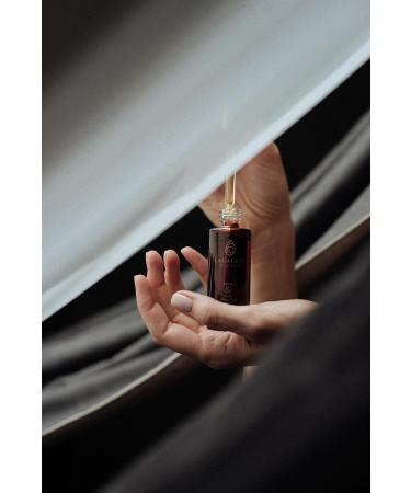 Lagalene Milano Multisense Treatment Complex 100 natural dry oil for face neck and d collet fast absorption light moisturizes and filling 30 ml - Buy Online on GoSupps.com