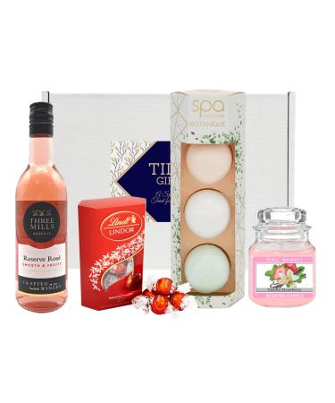 Candles Gifts for Women - Bath Bombs Pamper Wine Gifts Chocolate Birthday Gifts for Her Bath Bombs for Women Gifts for Mum with Candle Wine Lindor Chocolate Bath Bombs Hamper (Rose)