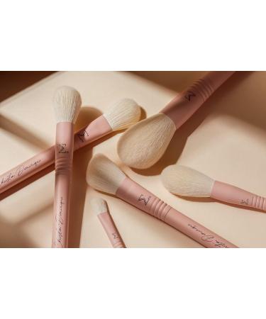 Sigma x Christen Dominique Brush Set - Premium Makeup Brushes for Flawless Application | International Shipping Available - Buy Online on GoSupps.com