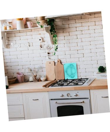 Green Silicone Kids Dinner Plate - Toddler Divided Plate for Supplementary Food - Grip Dish 23x18.3x3cm - Buy Online on GoSupps.com