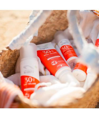 Laboratoires de Biarritz Sonnenspray LSF30 ALGA Maris Bio - Certified SPF 30 Sunscreen for Face & Body - Light Fluid Texture - 100ml Made in France - Buy Online on GoSupps.com