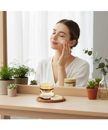  Djowyh Mi kka Pluszowa Portmonetka Anime Moisturizing Face Cream 60 ml Suitable for women body care daily life at the office and sensitive dry as well as - Buy Online on GoSupps.com