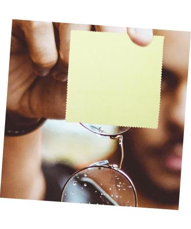 FOMIYES 100pcs Eyeglass Wipes - Premium Fiber Cleaning Cloths for Glasses | International Shipping Available - Buy Online on GoSupps.com