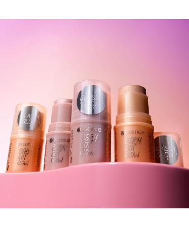 Essence Cosmetics Baby Got Glow Highlighter Stick Illuminateur R sultat Instantan Brillant Luminescent Chatoyant (5.5g) Rosy Glaze - Buy Online on GoSupps.com