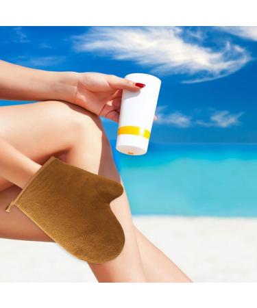 Easy-to-apply tanning applicator | Waterproof tanning gloves for men | Tanning applicator for body lotions oils and sunscreens - Buy Online on GoSupps.com