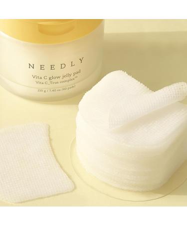 NEEDLY Vita C Glow Jelly Pad | Tampon tonifiant claircissant pour l'exfoliation le soin des imperfections et l'am lioration du tonus - Buy Online on GoSupps.com