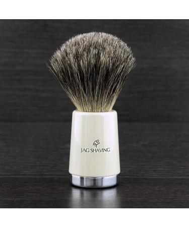 Ivory resin handle made men's shaving brush with great roof hair/finest hair on the market.Easy Maintain -Best for everyday use.