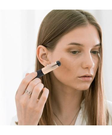 Makeup Portable Lipstick Brush Lip Concealer Brush Makeup Brush for Women Makeup Tools Lip Brush Makeup Brush with Lid Lubricating Sticks Wood - Buy Online on GoSupps.com