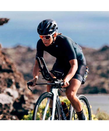  Crown Sport Nutrition Crown Sport Nutrition Isotonic Drink Isotonic sports drink powder with carbohydrates salts and amino acids BCAAs Sport Anti-Doping Certification (Lemon 640g) - Buy Online on GoSupps.com