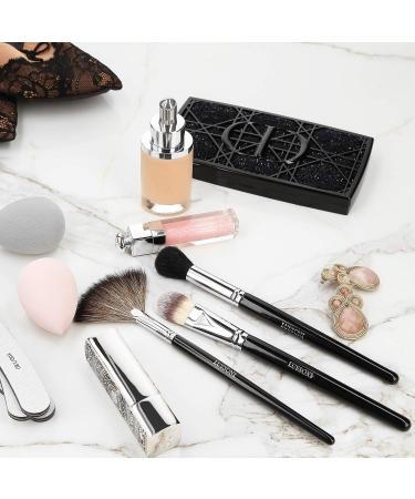 T4B LUSSONI Pro 600 Professional Fan Makeup Brush - Buy Online on GoSupps.com