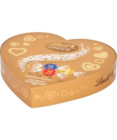 Lindt Lindor Bo te de truffes au chocolat assorties en forme de c ur Bo te de 200 g (environ 16 boules) Remplissage lisse Saint-Valentin f te des m res P ques cadeau anniversaire Assortiment - Buy Online on GoSupps.com