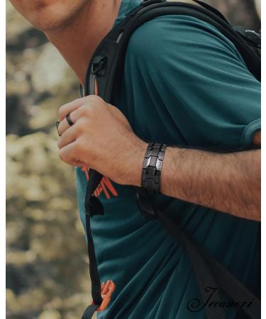 Jecanori 3X Lymph Drainage Copper Magnetic Bracelet for Men - Adjustable Wristband with Ultra Strength Magnets (3500 Gauss) - Includes Removal Tool and Gift Box - Lines-black - Buy Online on GoSupps.com