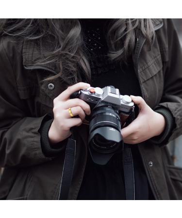 JEROOT Titanium Magnetic Rings Gold 5mm V 1/2 (3500 Gauss) - Step Edge Sleek Design for Men Women - 2 Strong Magnets - Gift Box Included - Buy Online on GoSupps.com