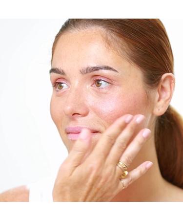 Magnifa k - Blush Blush - CANCAN shade: natural pink - Innovative texture between cream and powder - Natural result without demarcation - We are in color! - Buy Online on GoSupps.com