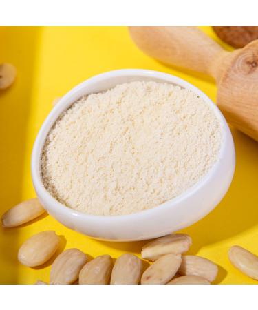 useme Almond flour Realfooding 5 KG KETO nut&me 100 almond Extra fine Gluten Free Vegetarian and vegan Keto diet Baking Sugar Free Without preservatives or additives Almond flour 5 kg - Buy Online on GoSupps.com