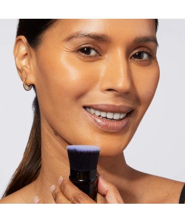 LAURA GELLER NEW YORK Retractable Black Kabuki Brush for Face Makeup - Buy Online on GoSupps.com