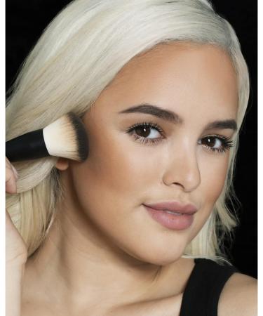 Maybelline New York City Bronzer Poudre 100 Light Cool - Unisex Bronzing Powder - Buy Online on GoSupps.com