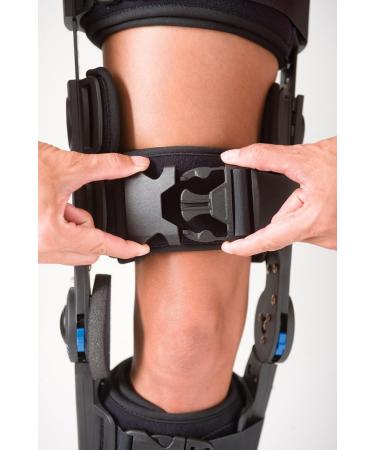 Rolyan Defender Post-Op Knee Brace - Premium Hinged Support for MCL/ACL Tears & Meniscus Injuries - Regular Size International Shipping Available - Buy Online on GoSupps.com