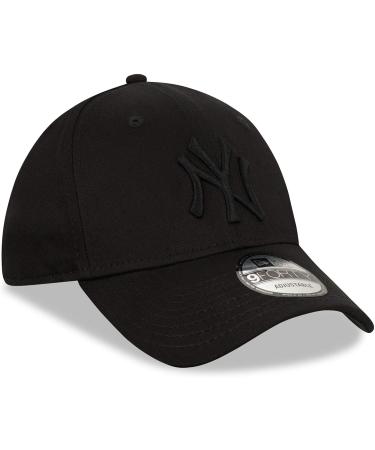 New Era New York Yankees League Essential 9forty Snapback Cap - Black | One Size | International Shipping Available - Buy Online on GoSupps.com