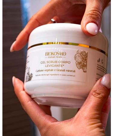 Smoothing Body Scrub Gel Vegetable Charcoal and Mineral Granules - Buy Online on GoSupps.com