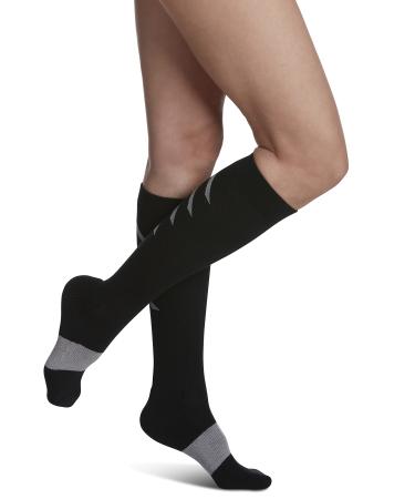 Sigvaris Men's & Women's 401 Athletic Recovery Calf High Socks 15-20mmHg Black X-Large