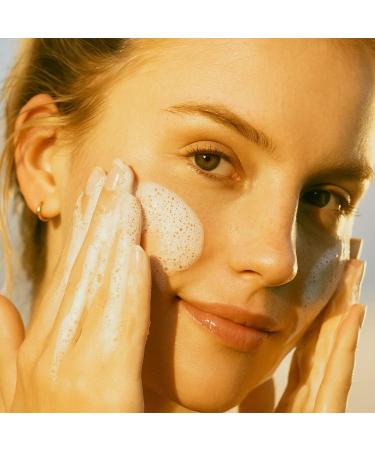 LE GUSHE Heartleaf Foam Face Wash - Gentle Facial Cleanser for Deep Cleansing - With Cica & Hyaluronic Acid - Soothing Face Wash for Women - Inspired by Korean Skin Care (150 ml/5.07 fl oz) - Buy Online on GoSupps.com