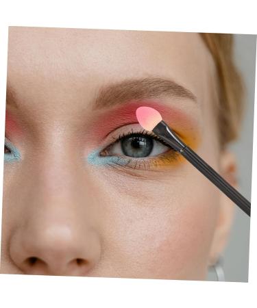 DOITOOL 30pcs Disposable Eye Shadow Stick Makeup Brush Cosmetic Tools Eye Shadow Applicator Make up Miss Set - Buy Online on GoSupps.com