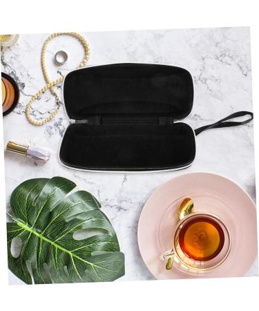 Shop Gleavi Boxes: Stylish & Portable Sunglasses Organizer - Durable Leather Glasses Holder with Zipper & Stable Design for Optimal Protection - Buy Online on GoSupps.com