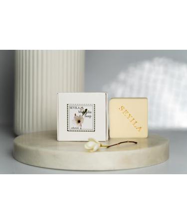 Generisch Magnolia Soap