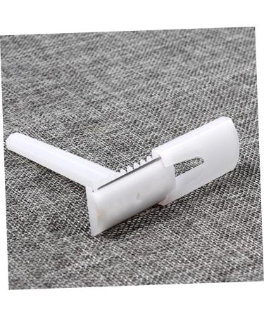 Fomiyes 75 pc Disposable Skin Knife & Razor Set - Slipproof Hair Removal Tools for Body Pedicure & Leather Craft - International Shipping - Buy Online on GoSupps.com