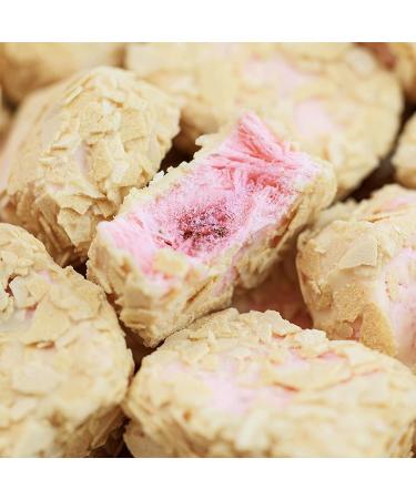 Freeze dried strawberry yogurt chunks 75g strawberry oatmeal crispy strawberry flavored milk oatmeal crispy packaged small snacks for leisure - Buy Online on GoSupps.com