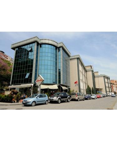 Gulluoglu Assorted Turkish Baklava 36 Pieces - 2.54 lb Metal Tin Box - Buy Online on GoSupps.com