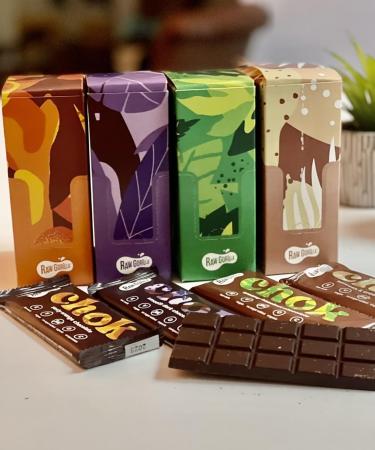  Raw Gorilla Raw Gorilla Keto Chok Taster Pack (8 x 35g) | Chocolate | Keto Snacks | Vegan | Organic | Gluten-Free | Low Carb | No Added Sugar or Sweeteners | Eco-Friendly Packaging | Ideal for Diabetics - Buy Online on GoSupps.com