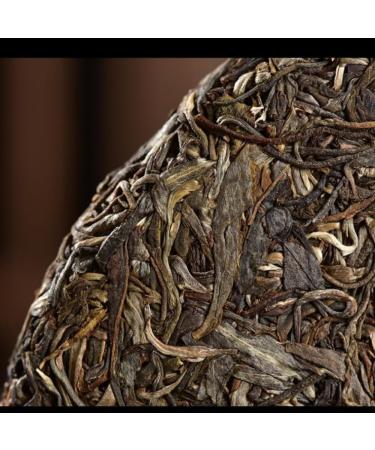 HQZM 357g Bulang Mountain First Spring Old Tree & Big Tree Pu Erh Raw Tea With Rich Spring Flavor - Buy Online on GoSupps.com