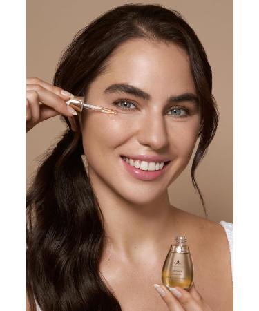 Organic Retinol Eye Oil (15 ml) - Intensive Moisture Firming & Smoothing Radiant Eyes - Natural Regeneration & Anti-Ageing Effect - Delicate Texture Quickly Absorbed - TAUTROPFEN Natural Cosmetics - Buy Online on GoSupps.com