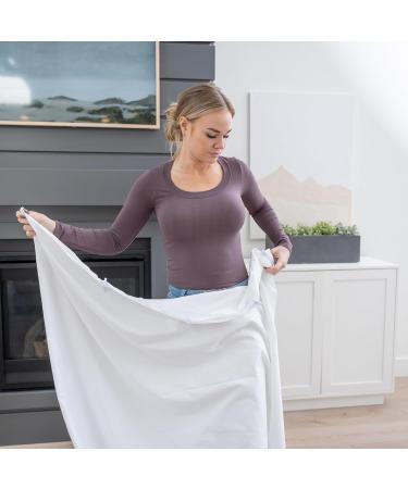 Buy Laundry Squid - Double-Sided Sheet Detangler Clips for Washer & Dryer | Prevent Tangles Keep Socks Together Reduce Drying Time | 8 Durable Clips - Buy Online on GoSupps.com