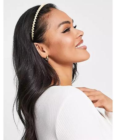 WOVOWOVO Plastic Hair Bands with Teeth 10 Pack - Non Slip Thin Headbands for Women, Girls, and Teens - Hair Comb Head Bands for Hair Accessories - Buy Online on GoSupps.com