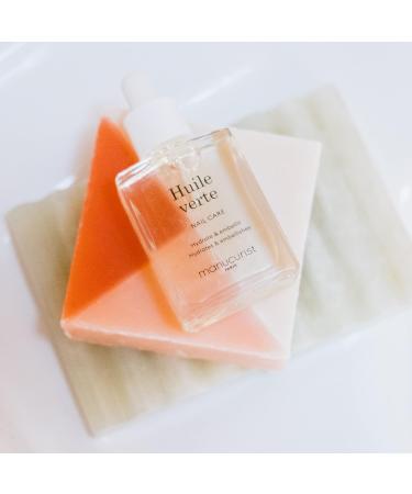  Manucurist Manucurist Green Nail Oil - Cuticle Oil - Nourishes and Regenerates Nails and Cuticles - Promotes Growth - Blend of 6 Oils - 99% Bio-Sourced - Nail Care - 15ml Bottle - Buy Online on GoSupps.com