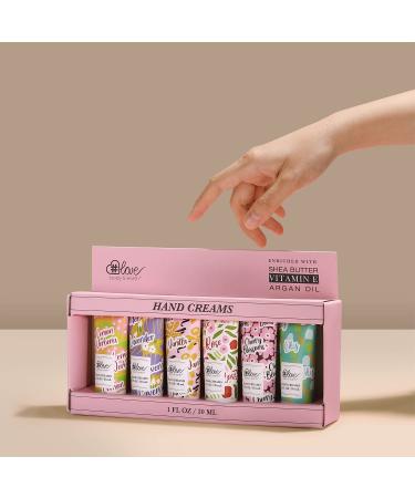 Body & Earth #Love 6-TLG Hand Cream Gift Set | Best Moisturizer for Very Dry Hands | 6 Flower Scents | Perfect Birthday & Girlfriend Gifts - Buy Online on GoSupps.com