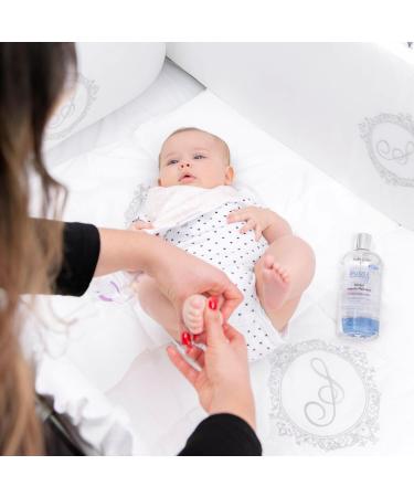 Buy Baby Jolie Relaxing Baby Oil Gel with Shea Butter & Camomile - Intensive Moisture 8Oz | International Shipping Available - Buy Online on GoSupps.com