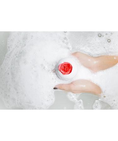 Isabelle Laurier Bomb Bomb Bathing Ball - White Musk Fragrance - 97% Natural Ingredients for Children & Adults - Surprise Gift - Buy Online on GoSupps.com