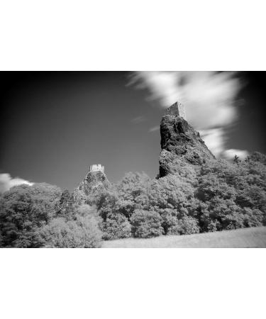B+W 39mm IR Dark Red 092 RG695 Filter - Infrared Transmission - Buy Online on GoSupps.com