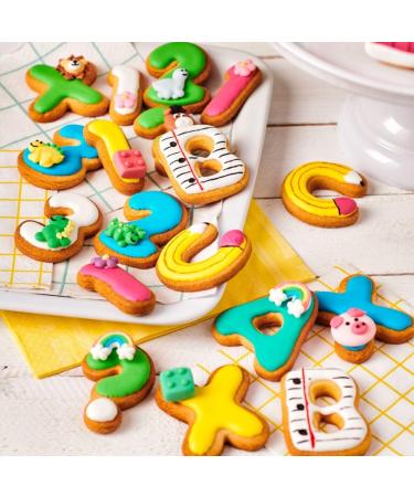 FunCakes Safari Animals Sugar Decorations Set of 12 for Baking & Cake Decorating - Ideal for Parties & Celebrations | International Shipping - Buy Online on GoSupps.com