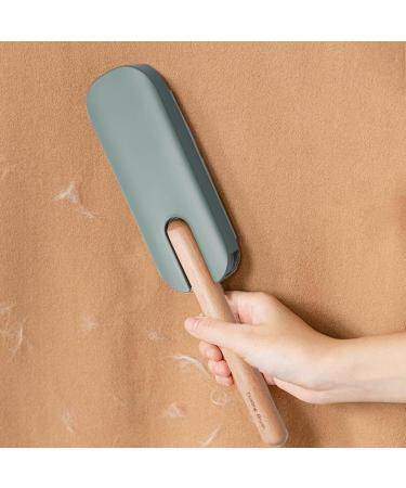 Eco-Friendly Cat Hair Remover Brush | Reusable Lint Removal Tool for Clothing & Pet Hair - Green - Buy Online on GoSupps.com